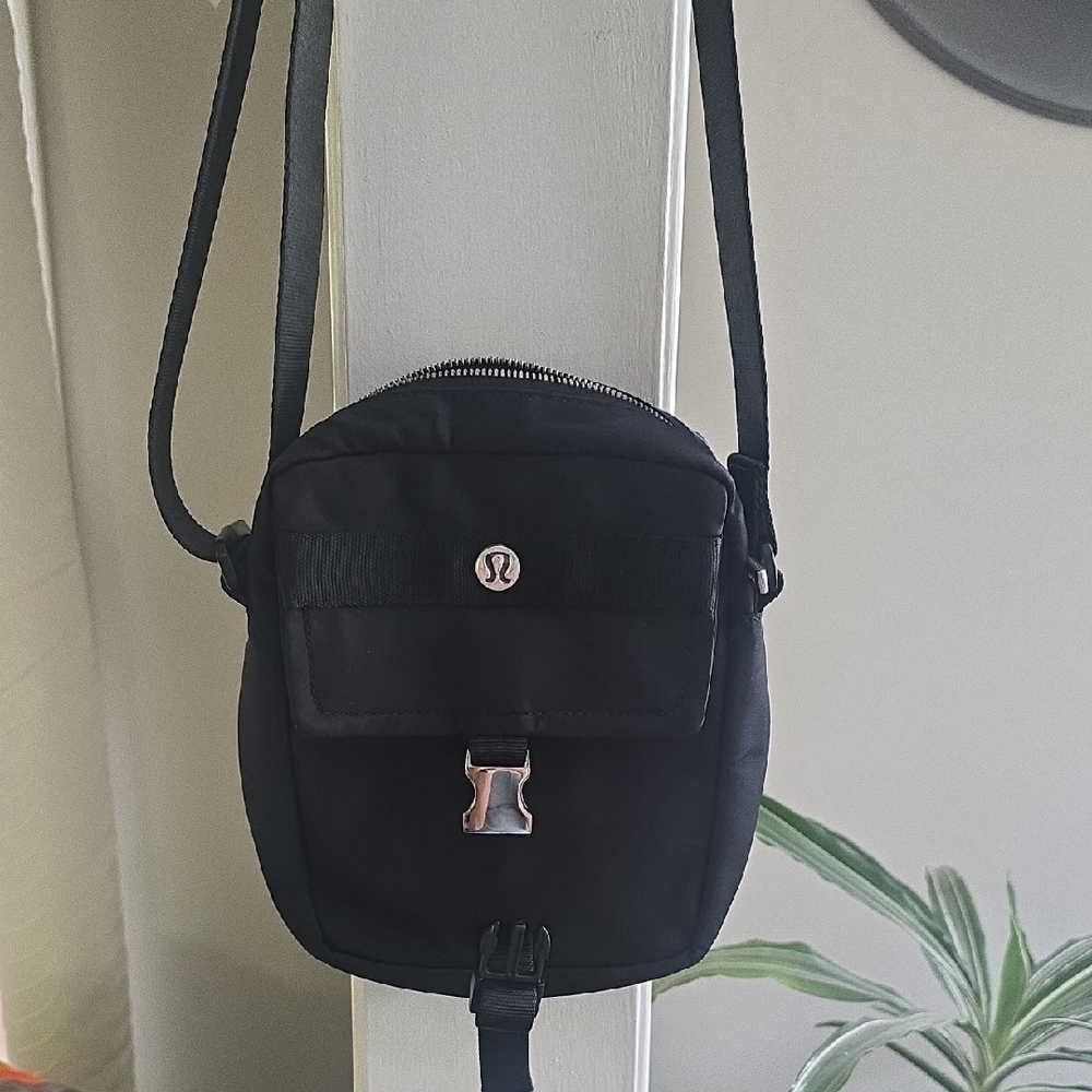 lululemon athletica Black Crossbody Bag